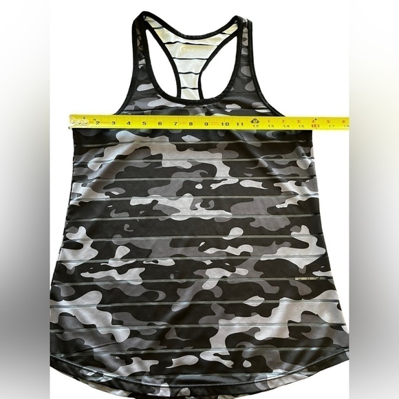 Zyia Black Camo Havana Tank Top - Picture 9 of 10